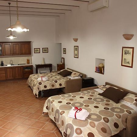 In Centro Holiday Home Matera Exterior photo